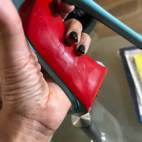 Christian Louboutin Aqua Heels - Picture 3 of 13